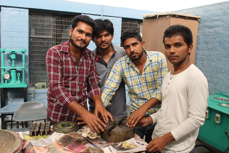 Vishveshwarya Group of Institutions Greater Noida Laboratory photo 8